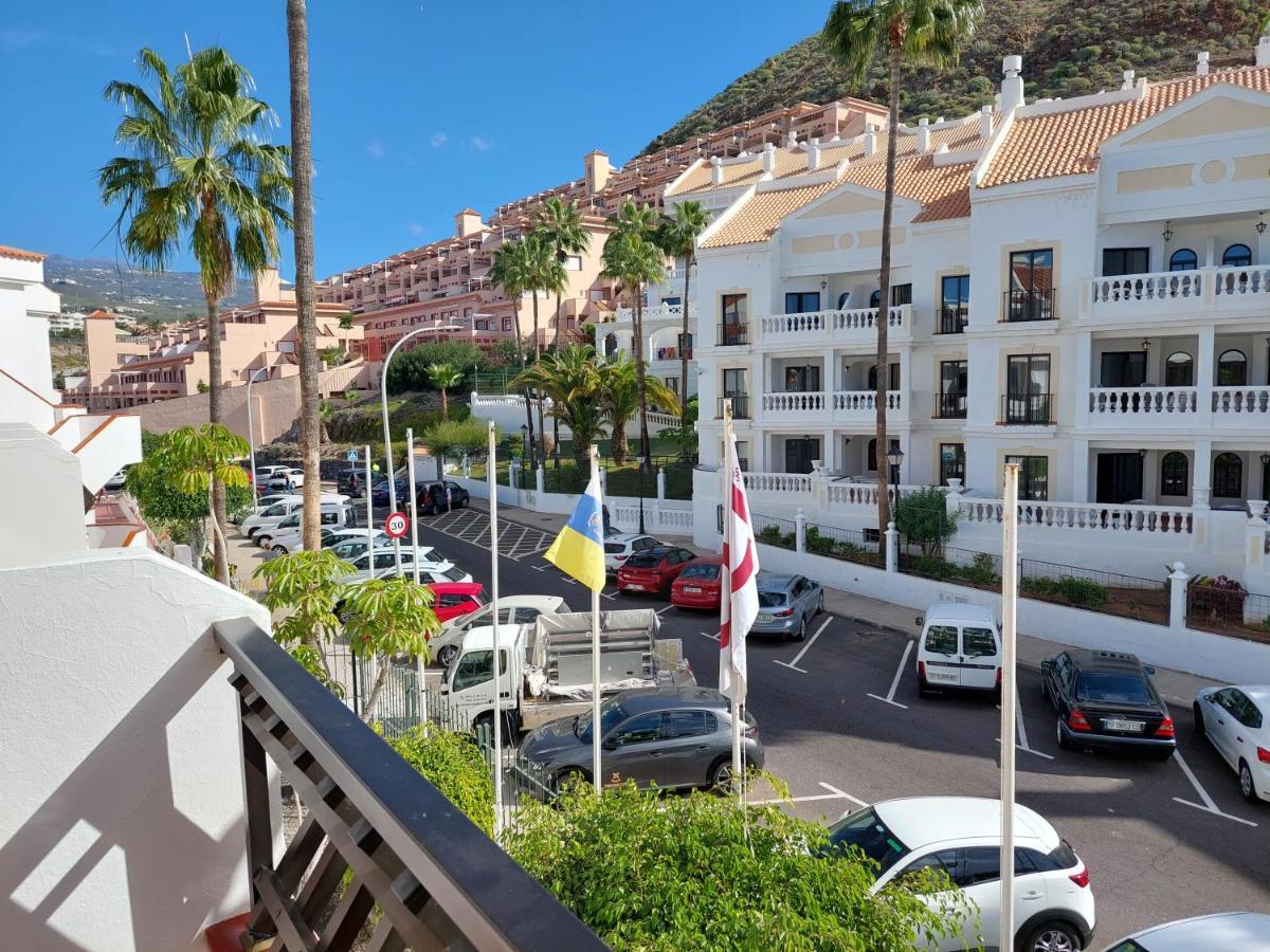 Greatly Located Apartment With Heated Pool, Los Cristianos Los Cristianos  Exterior foto