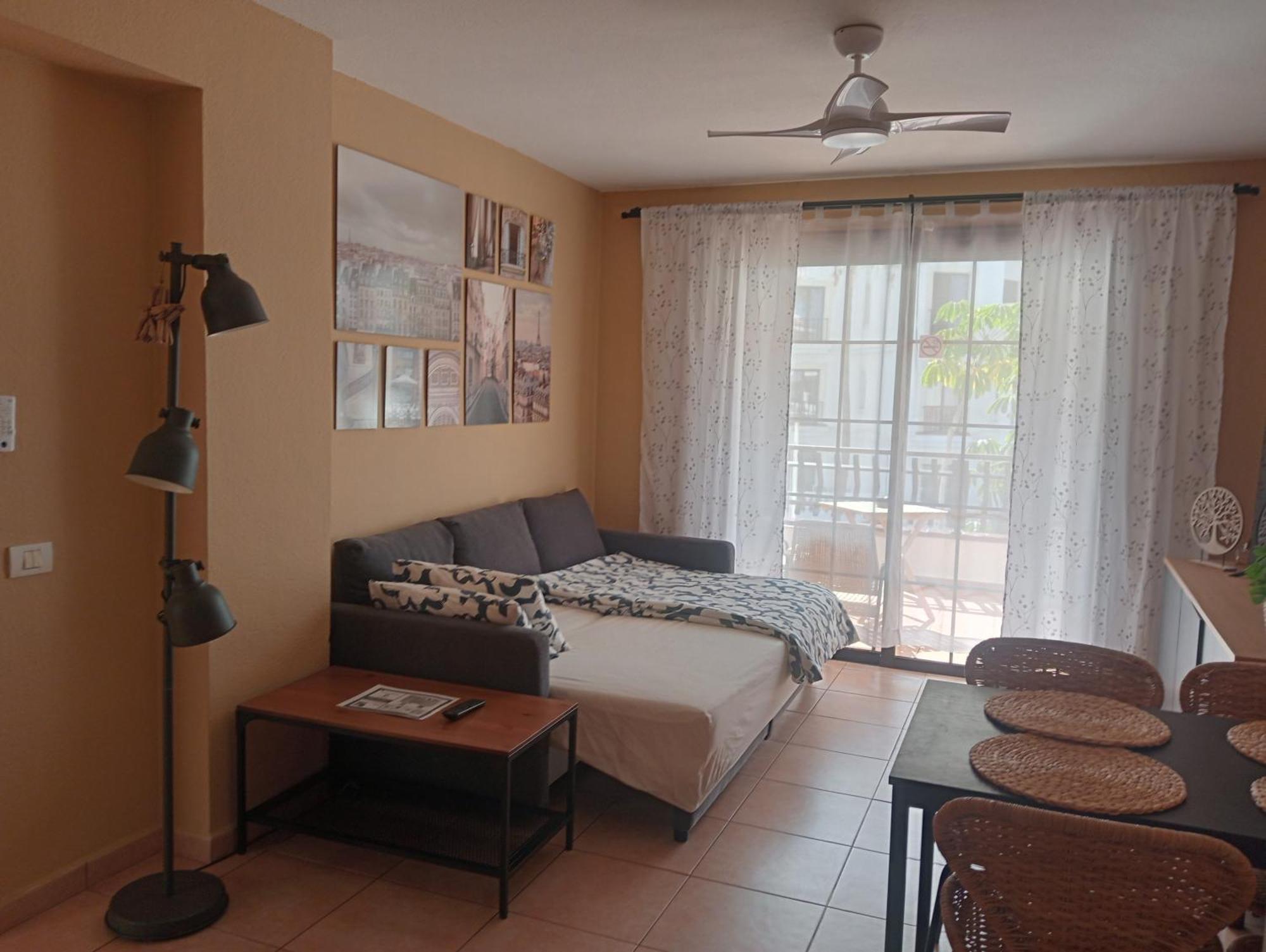 Greatly Located Apartment With Heated Pool, Los Cristianos Los Cristianos  Exterior foto