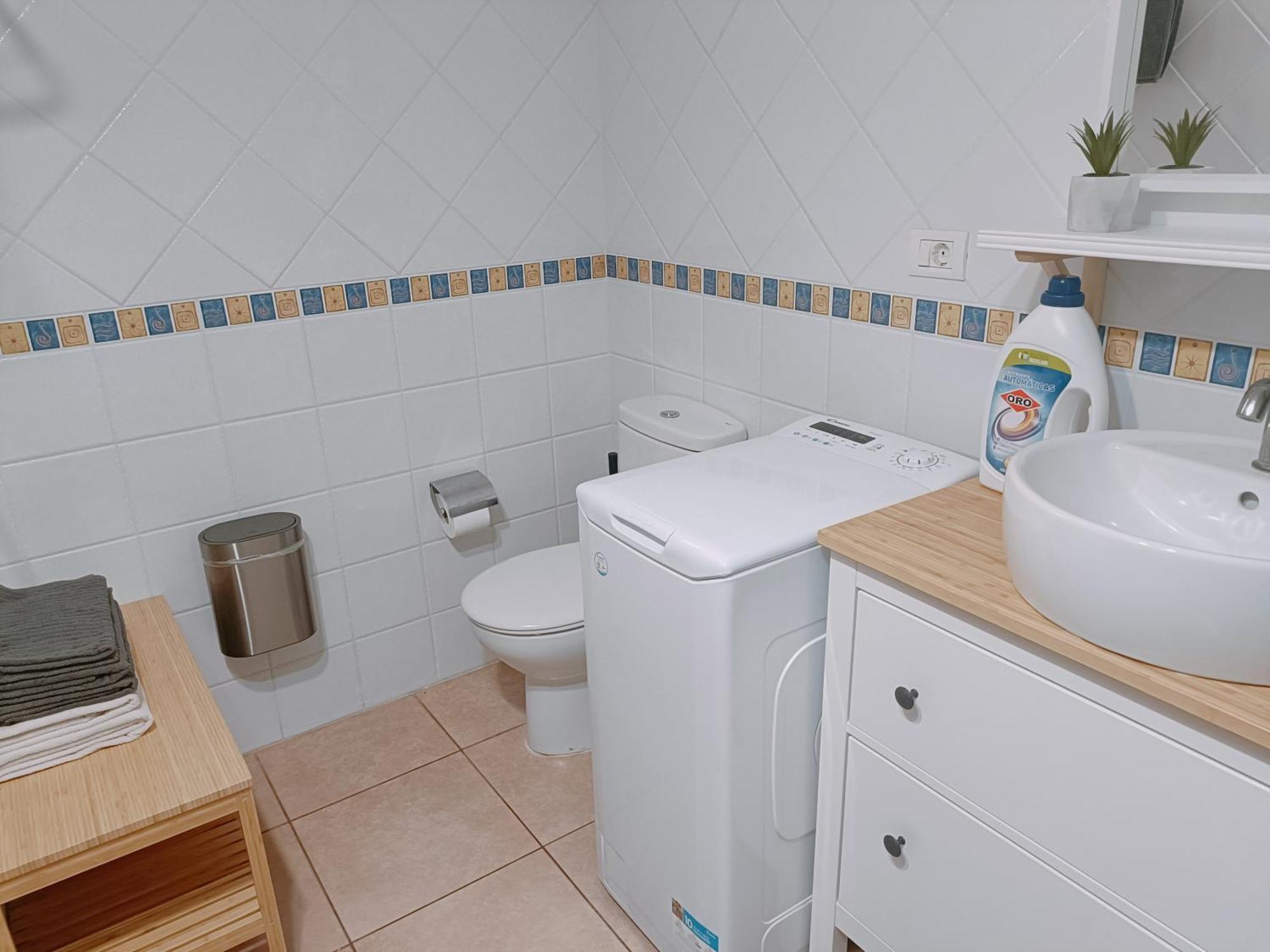 Greatly Located Apartment With Heated Pool, Los Cristianos Los Cristianos  Exterior foto